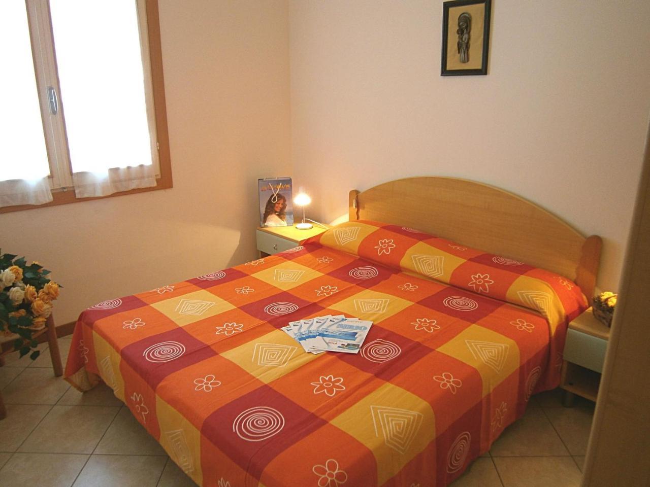 Dina/Viel Apartment Бибионе Екстериор снимка