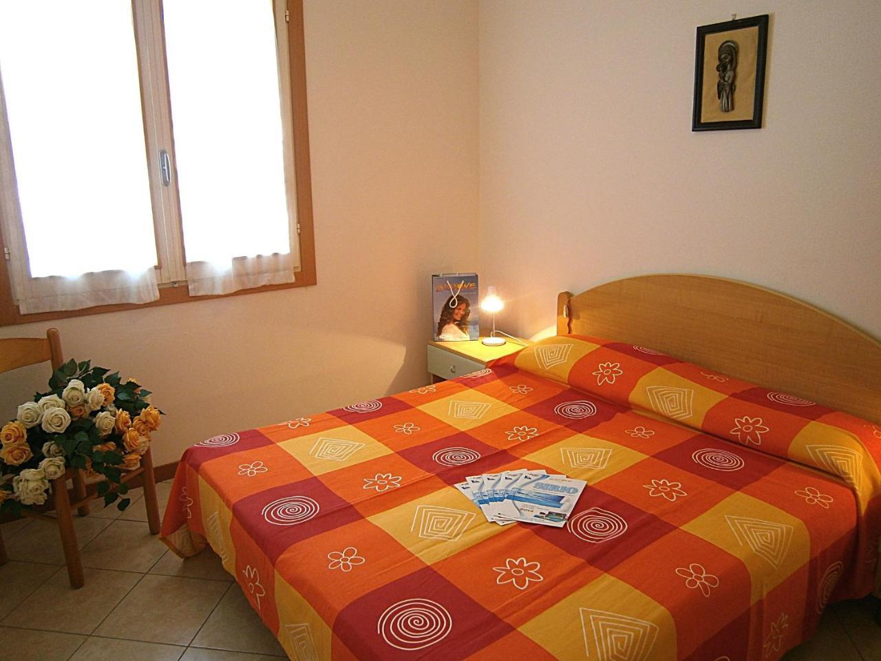 Dina/Viel Apartment Бибионе Екстериор снимка
